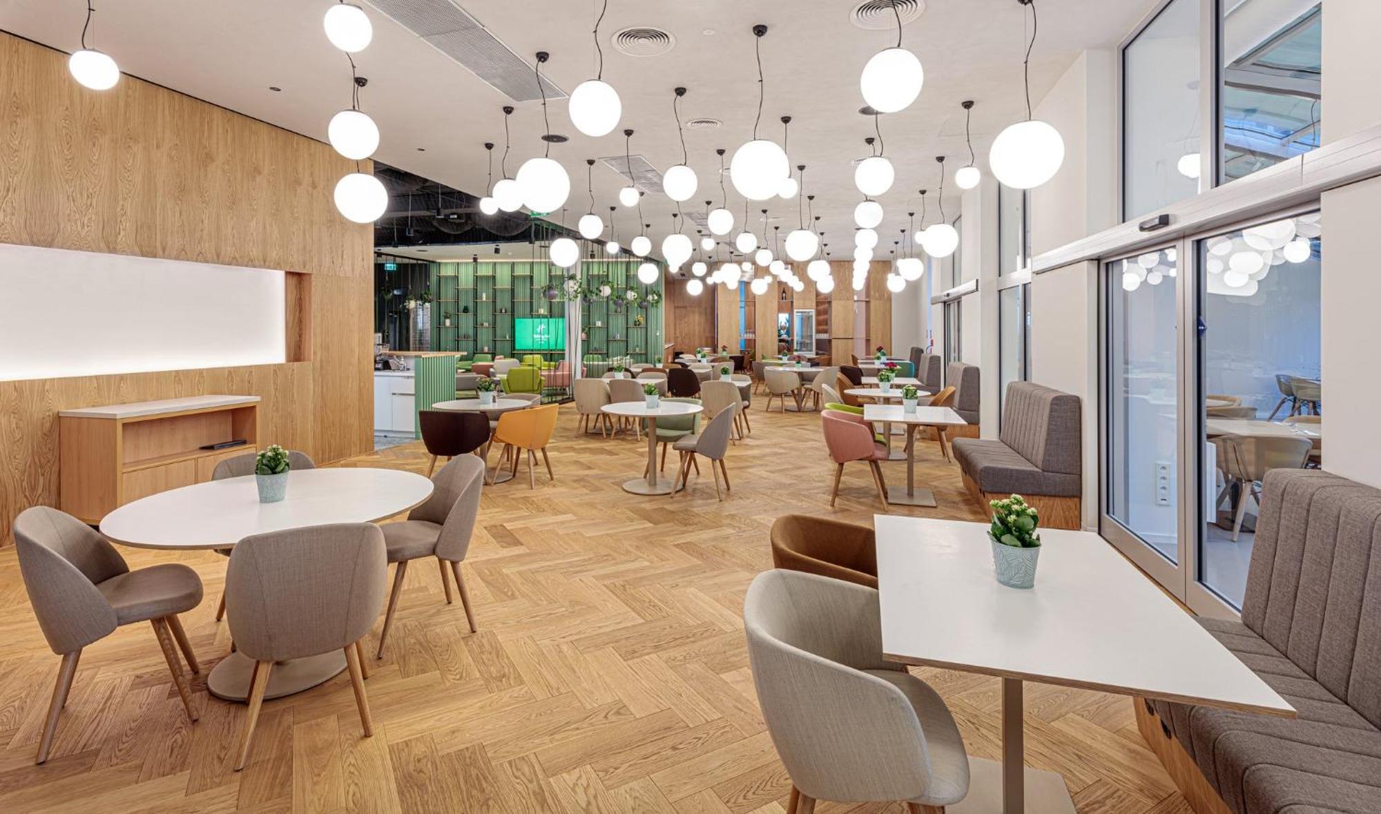 By Ihg 4* Praag