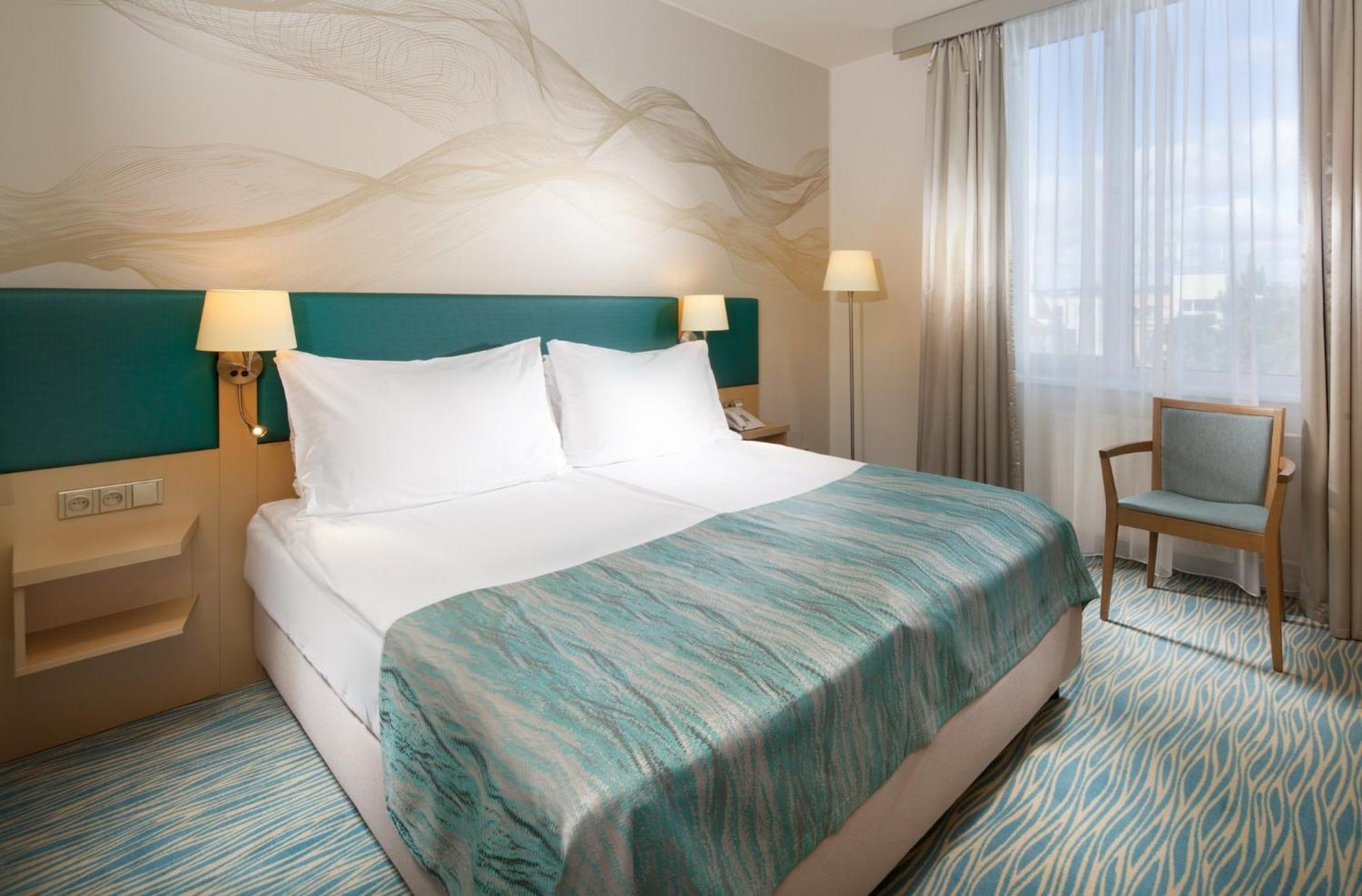 By Ihg Hotel Praag